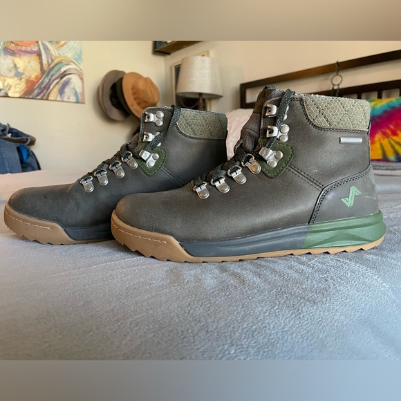 Forsake hiking books W 6.5 - Picture 3 of 3